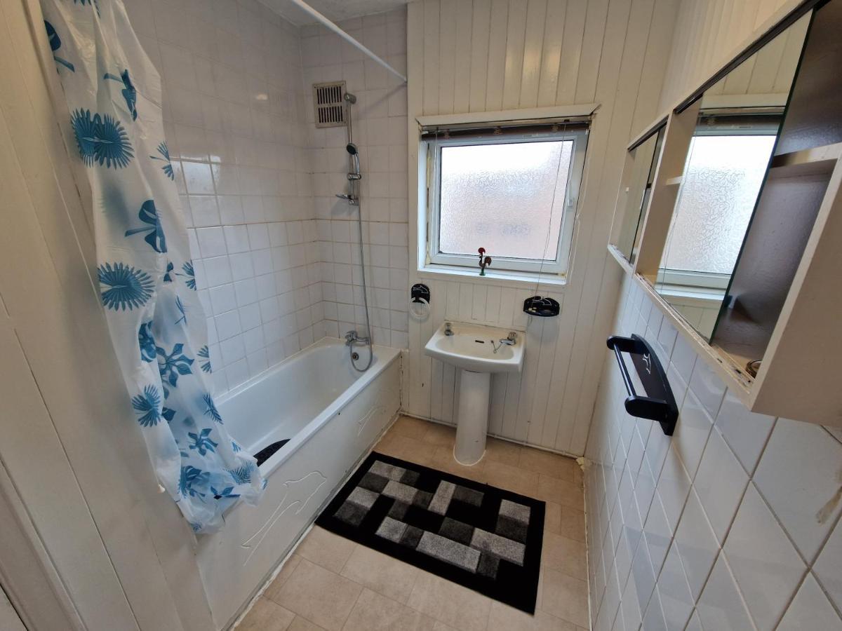 Finchley Holidays Whetstone Exteriér fotografie